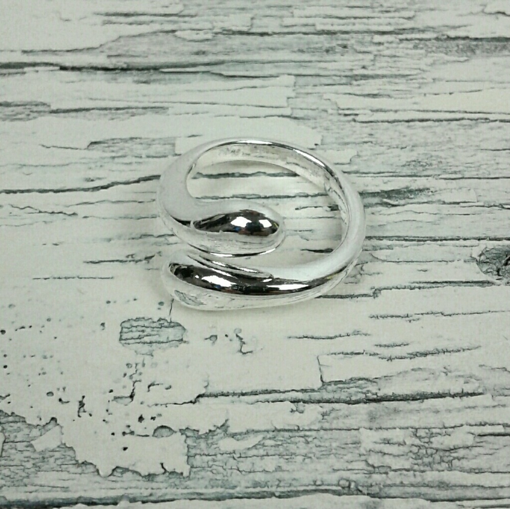 Tear Drop Ring - .925 Sterling Sil.