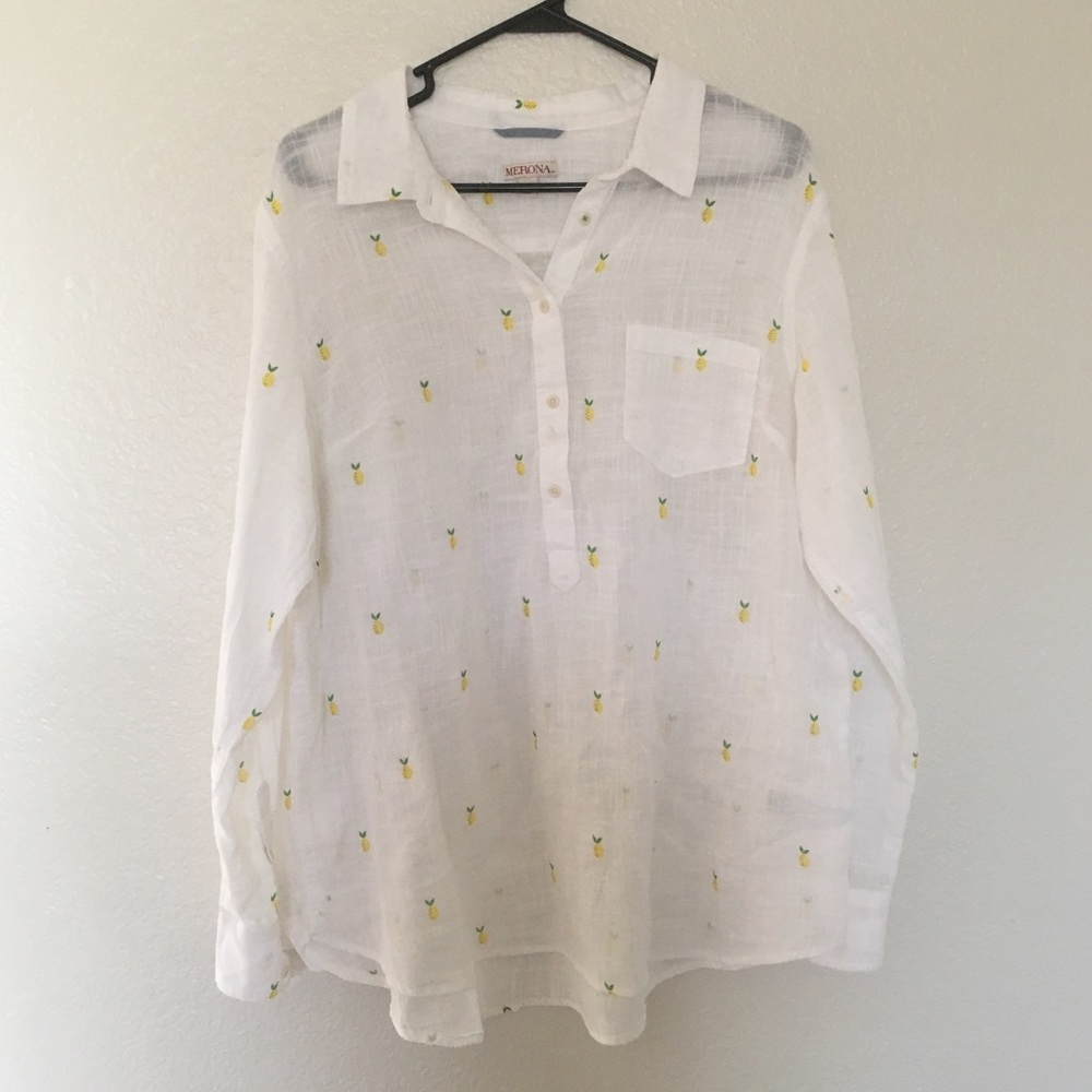 Merona Pineapple botton down long sleeve shirt