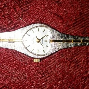 Ladies watch Ladies watch