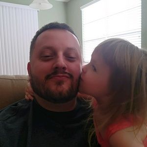 Meet your Posher, Travis