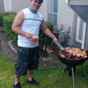 Meet your Posher, Leniel