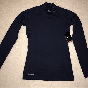 Nike | Fitted DryFit Thermal