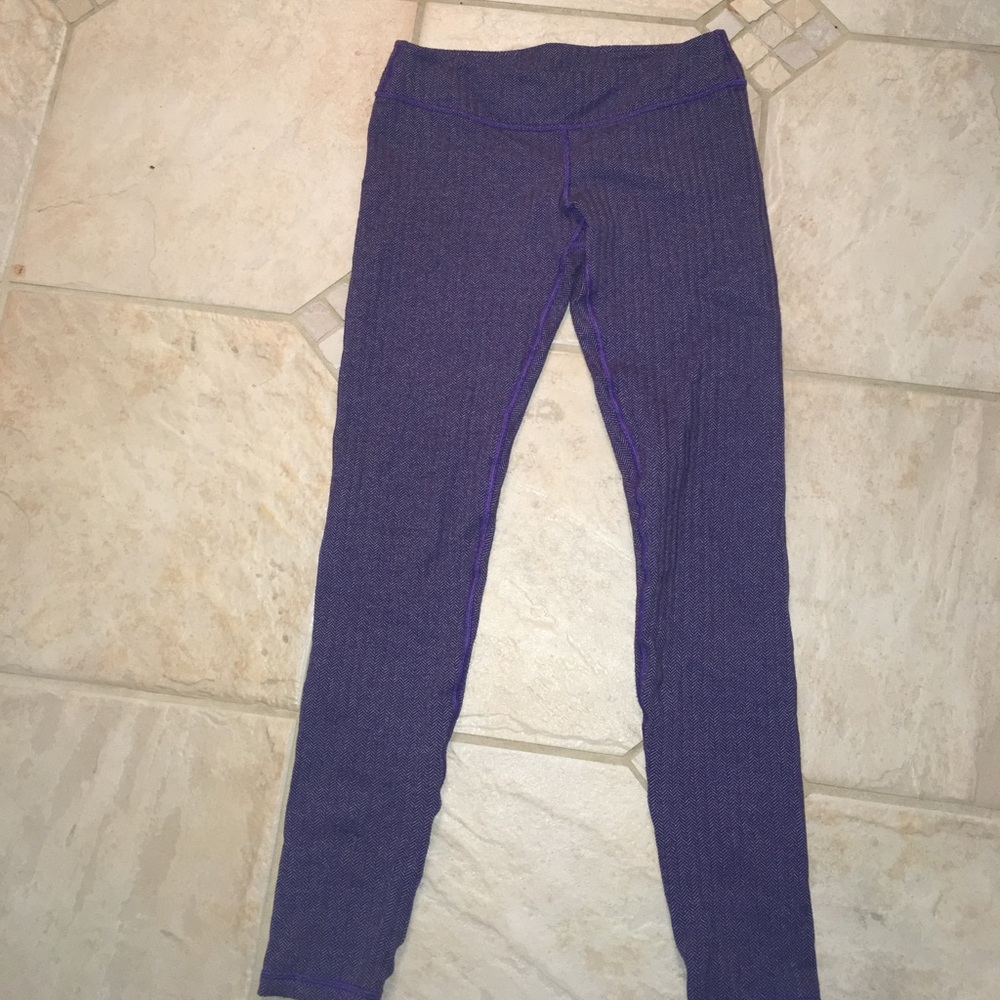 Purple herringbone rare leggings.