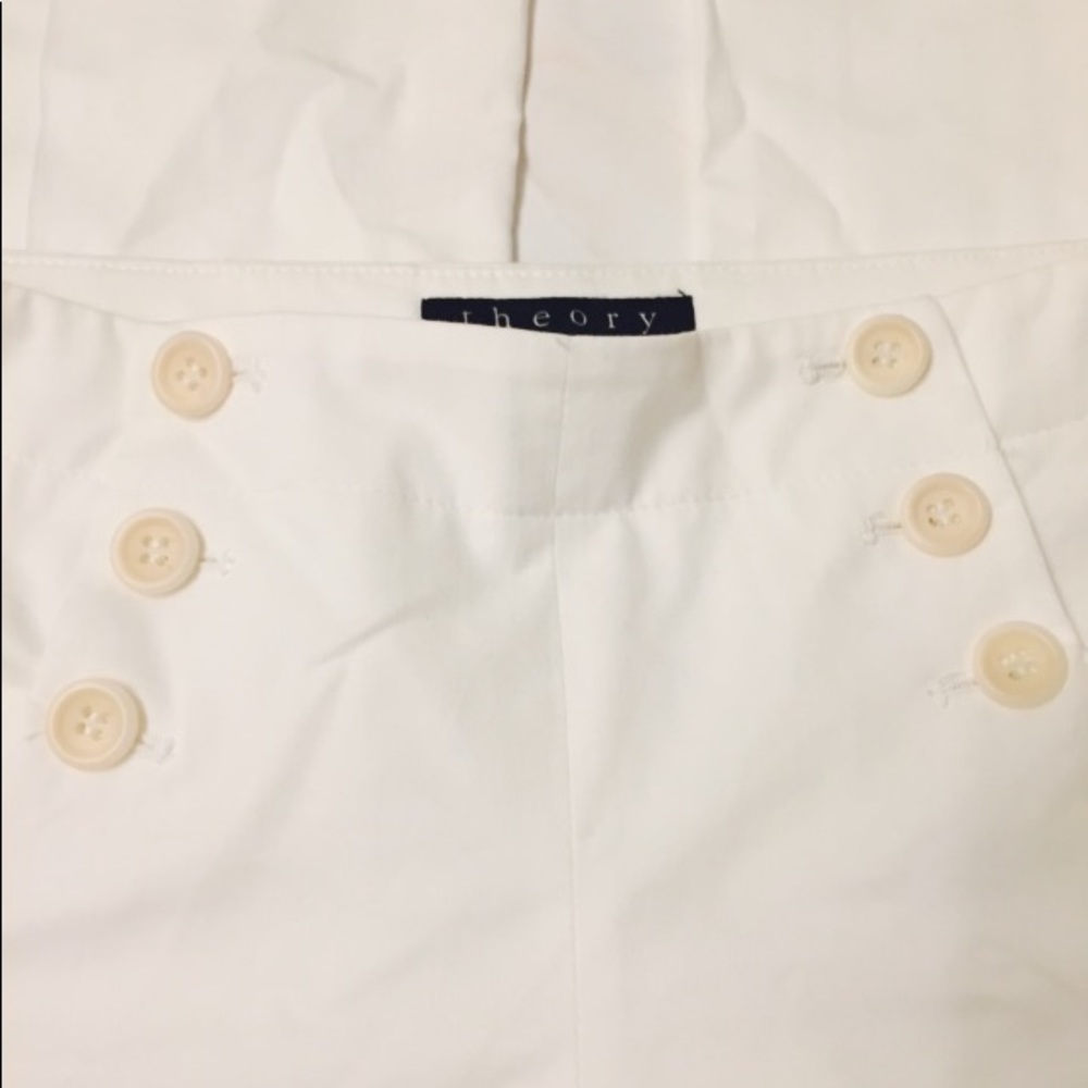 NWOT ✨ THEORY white flared pants