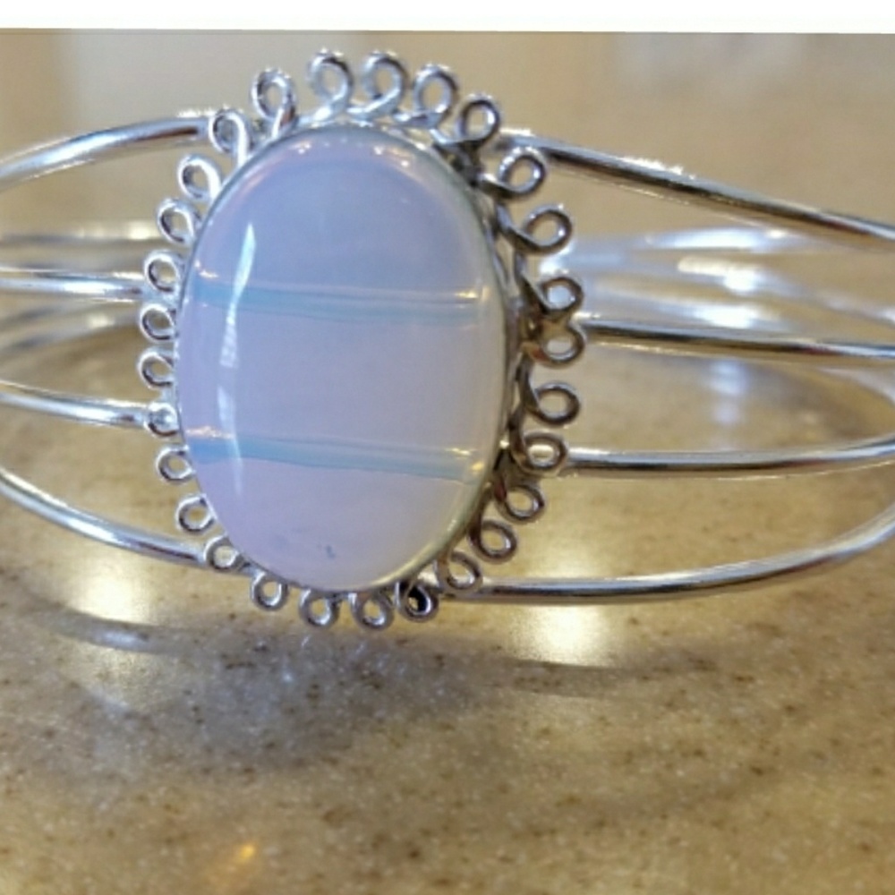 Genuine 70ct Milky Opal Cabochon Cuff Bracelet - Picture 1 of 4