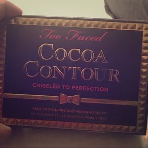 Too Faced cocoa contour in medium/dark