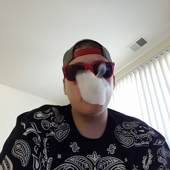 Meet your Posher, Steven - Picture 1 of 1