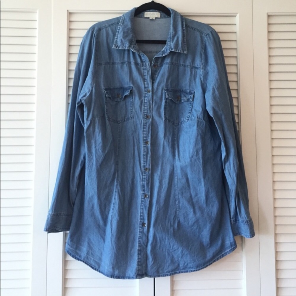 Forever 21 Plus Denim Chambray Button Up