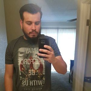 Meet your Posher, Julio