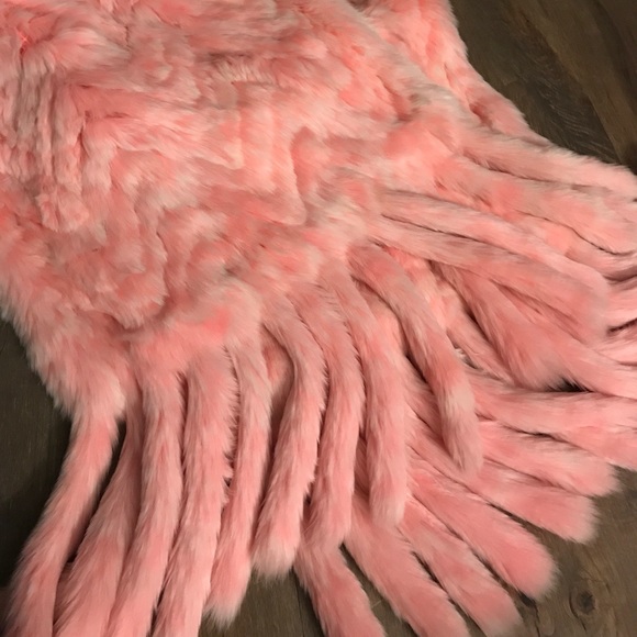 LARGE PINK REX RABBIT PINK SHAWL - Picture 4 of 4