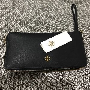 Tory Burch York Black Passport Continental Tory Burch York Black Passport Continental