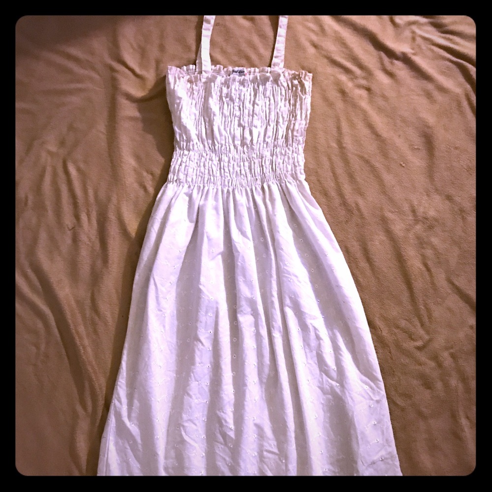 White maxi dress