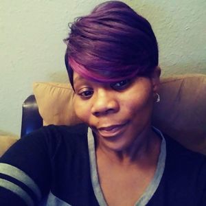 Meet your Posher, Keisha