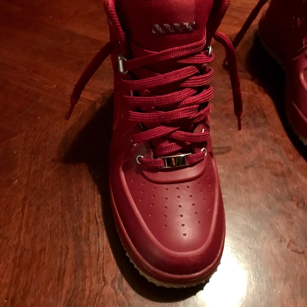 AIR FORCE 1 - Picture 2 of 4