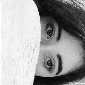 Meet your Posher, Jandy