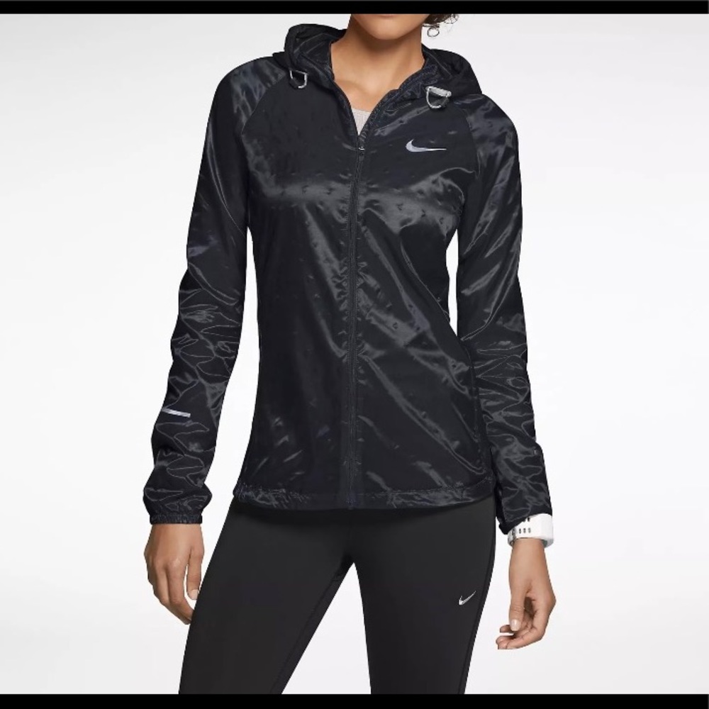 NWT NIKE RUNNING JACKET