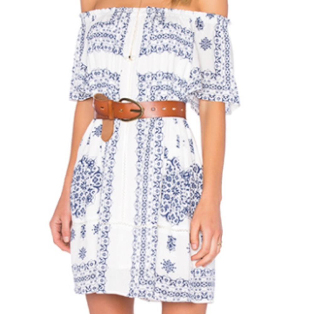Heartloom off the shoulder Dress