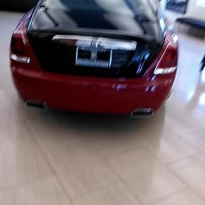 Meet your Posher, Javier