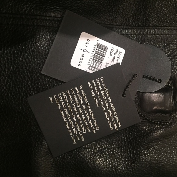 Anthropologie Black leather tote - Picture 6 of 8