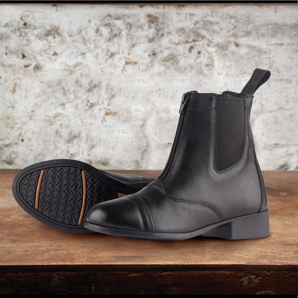 Distressed Black Zip Up Boots - Picture 4 of 5