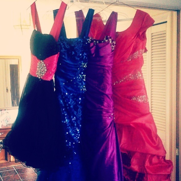 Pink and Black Homecoming/Prom Dress - Picture 2 of 4