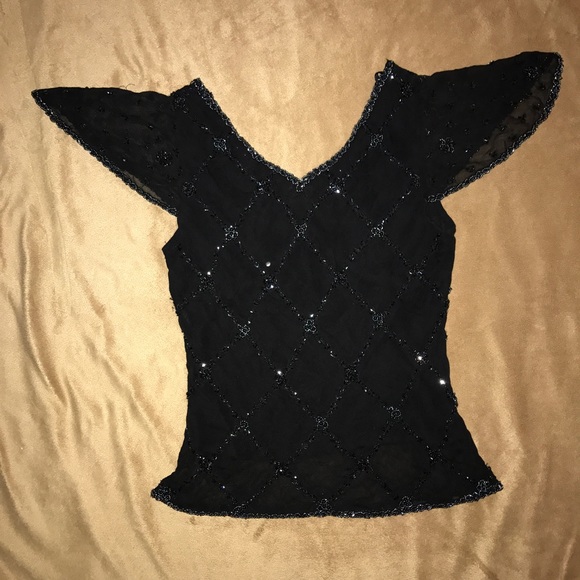 Hand made custom design and tailored top - Picture 2 of 6