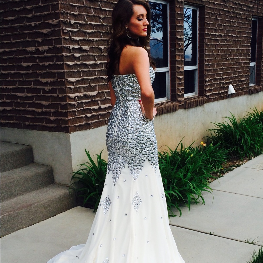 Champagne Homecoming/Prom Dress