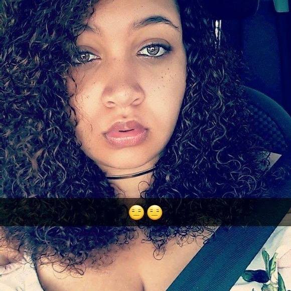 Meet your Posher, Makayla - Picture 1 of 1