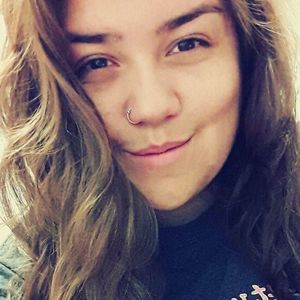 Meet your Posher, Antoinina