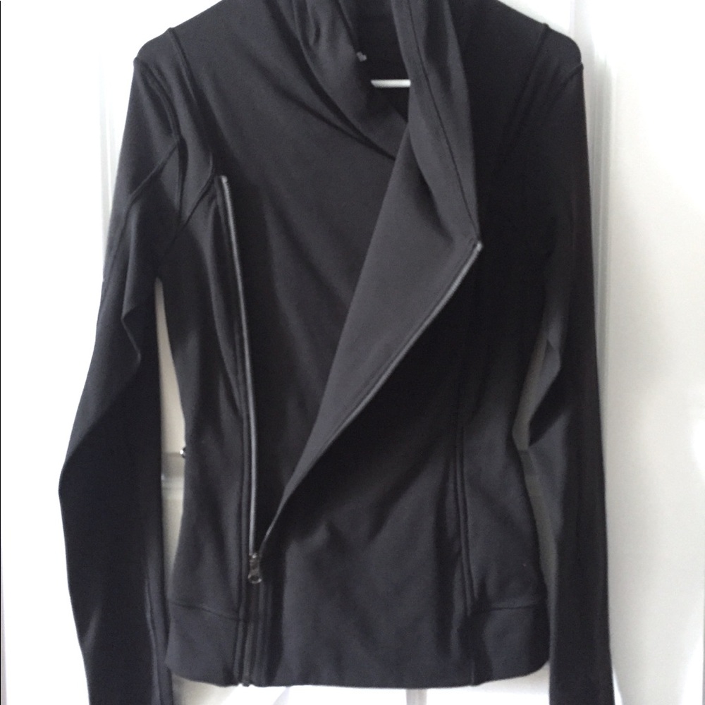 LuluLemon Black Zip-Up NWOT