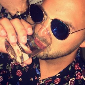 Meet your Posher, Joseph