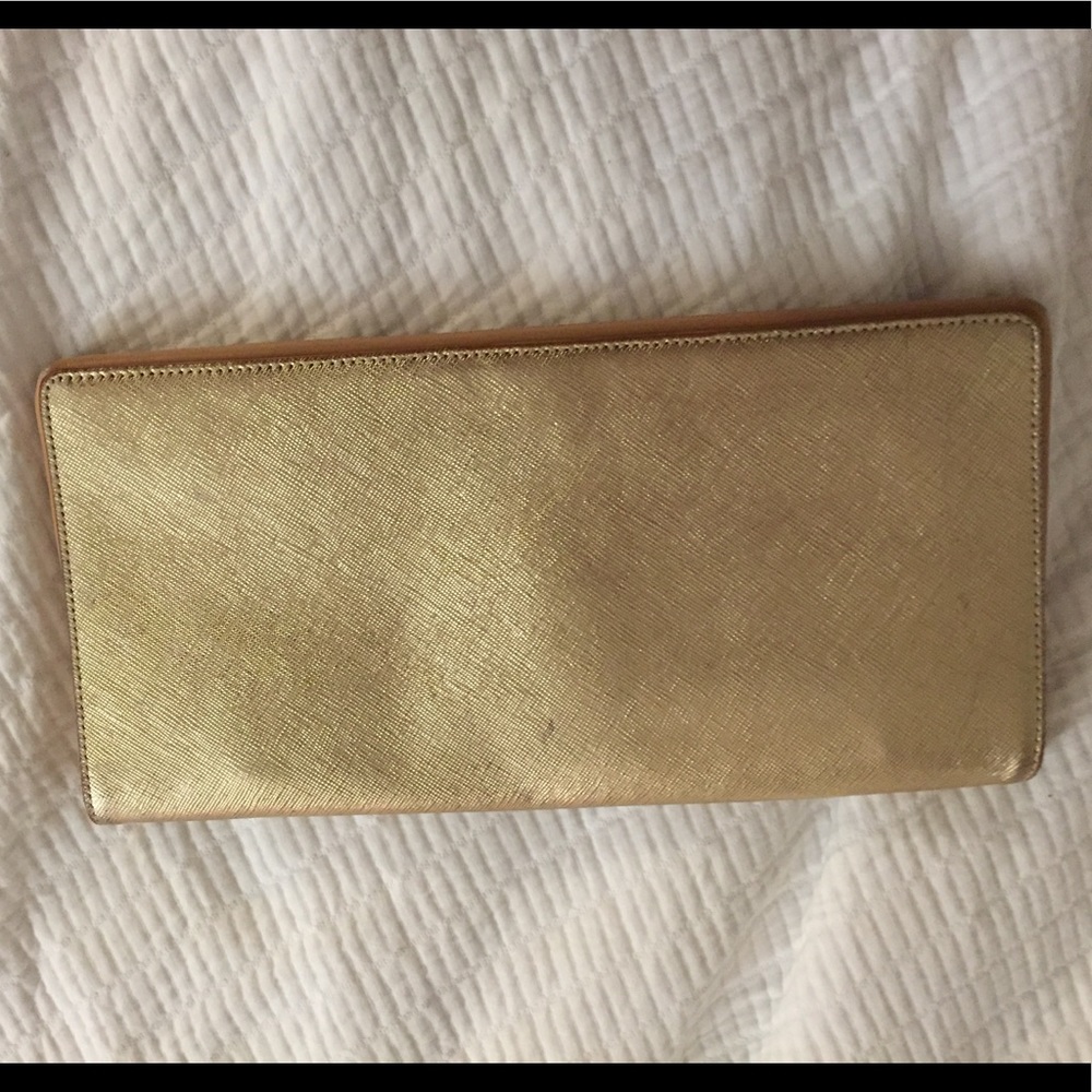 Halogen gold wallet