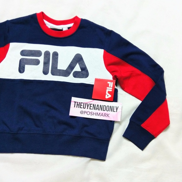 🎉HOST PICK 💠LAST ONE NWT💠 Fila Sweatshirt - Picture 2 of 8