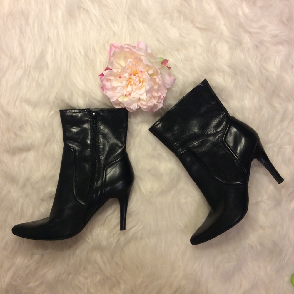 Nine West Ankle Boot Stiletto Heels Pointed Zip Up