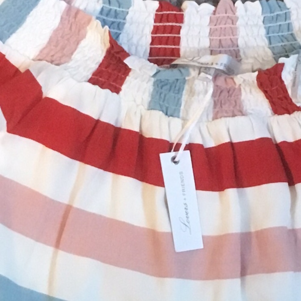 NWT ❤️ Lovers + Friends ❤️Dream Lover OTS Top - Picture 4 of 4