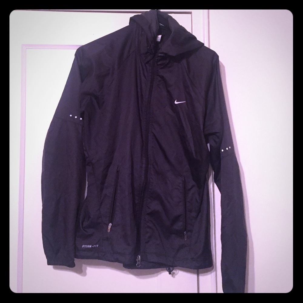 🤑SOLD🤑BLACK Nike Stormfit Jacket NEW