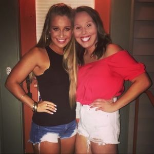 Meet your Posher, Kelly