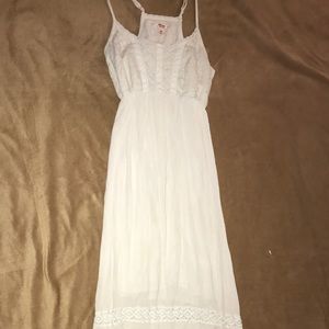 White maxi dress