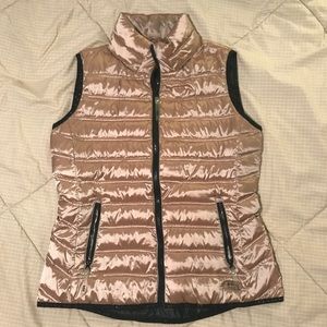 ✨SOLD✨Down Vest