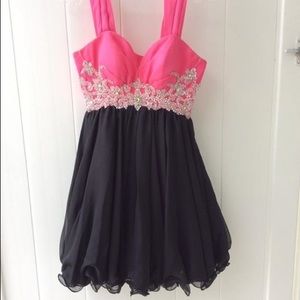Party dress! Yes! So cute!