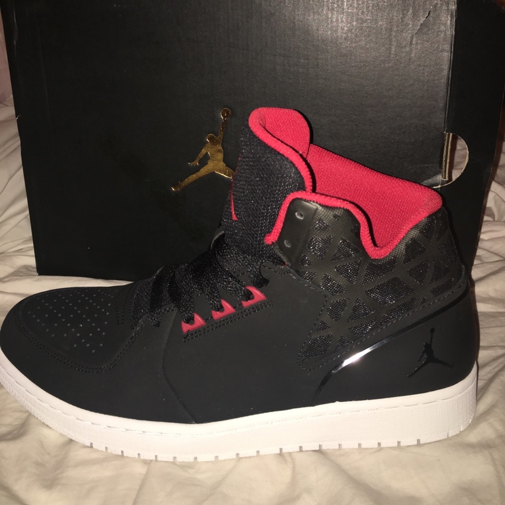 JORDAN 1s FLIGHT 3❤️