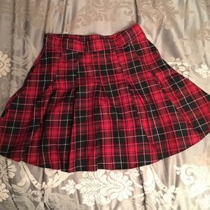 H&M Red/Black Plaid/Checkered Skirt