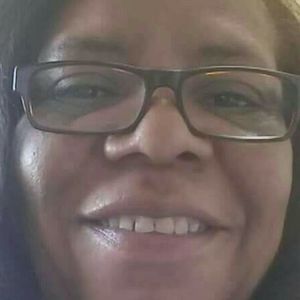 Meet your Posher, Frances