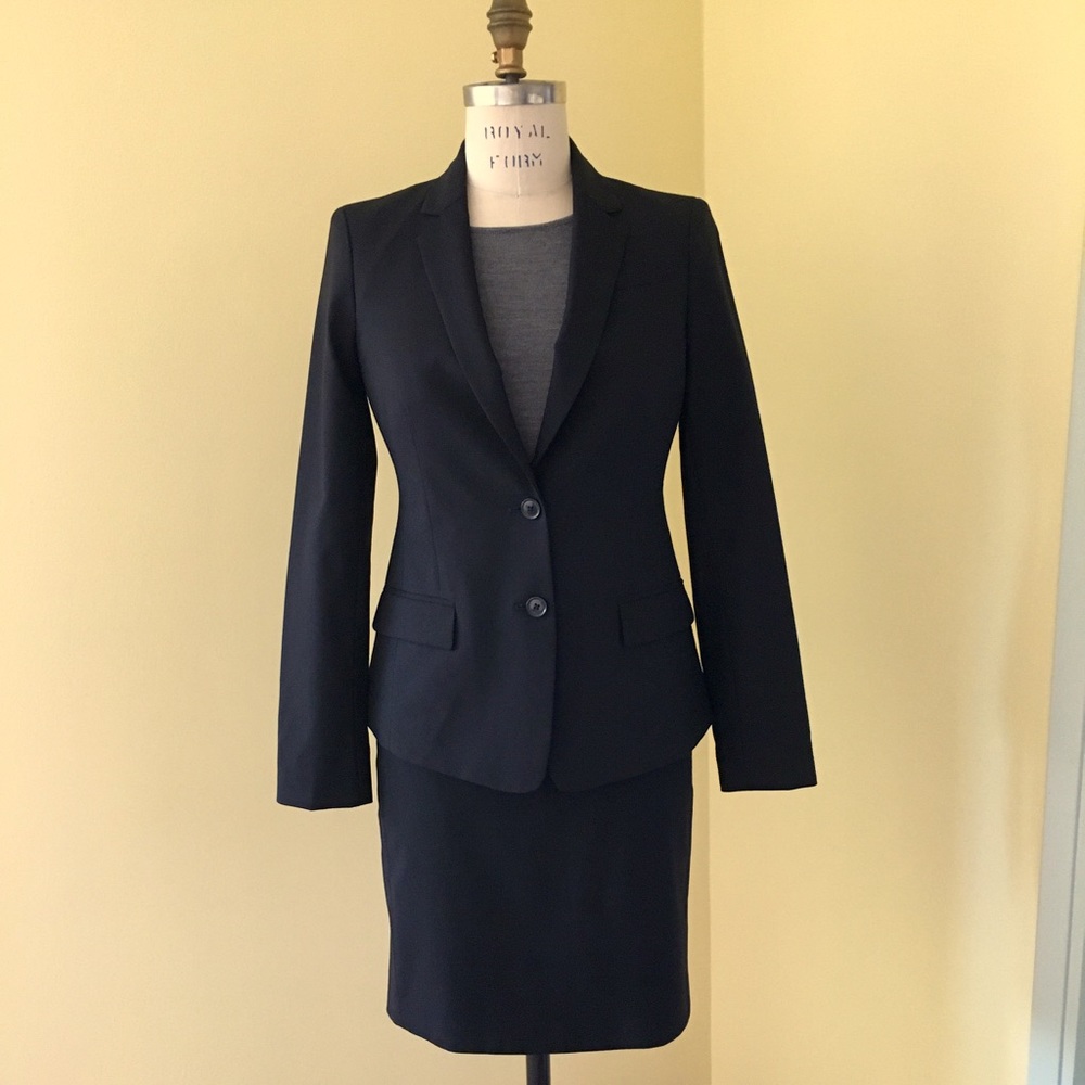 Banana Republic Blazer wool blend classic fit EUC