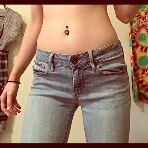 Bullhead Bootcut Light Blue Jeans