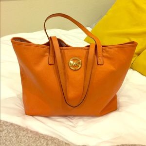 Michael Kors Tote