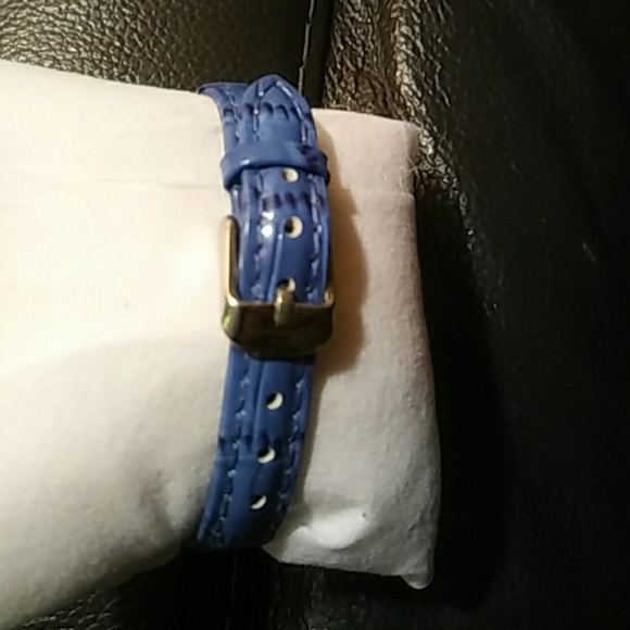 Blue Sapphire Women Watch. main image 6