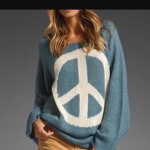💗NEW WILDFOX PEACE SWEATER SWEATSHIRT, S💗 💗NEW WILDFOX PEACE SWEATER SWEATSHIRT, S💗