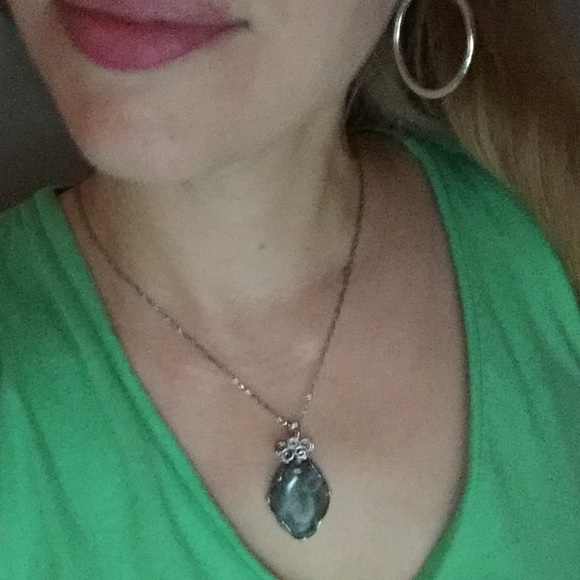 Labradorite Pendant - Picture 8 of 8