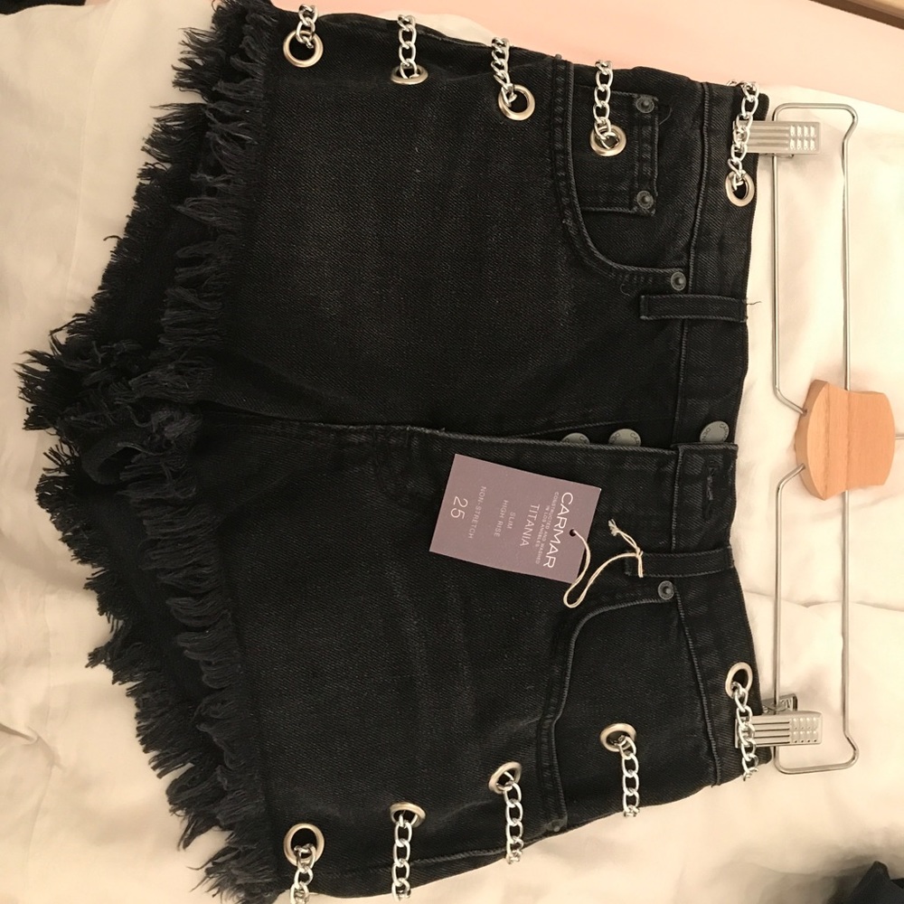 Carmar black denim shorts - Picture 1 of 7